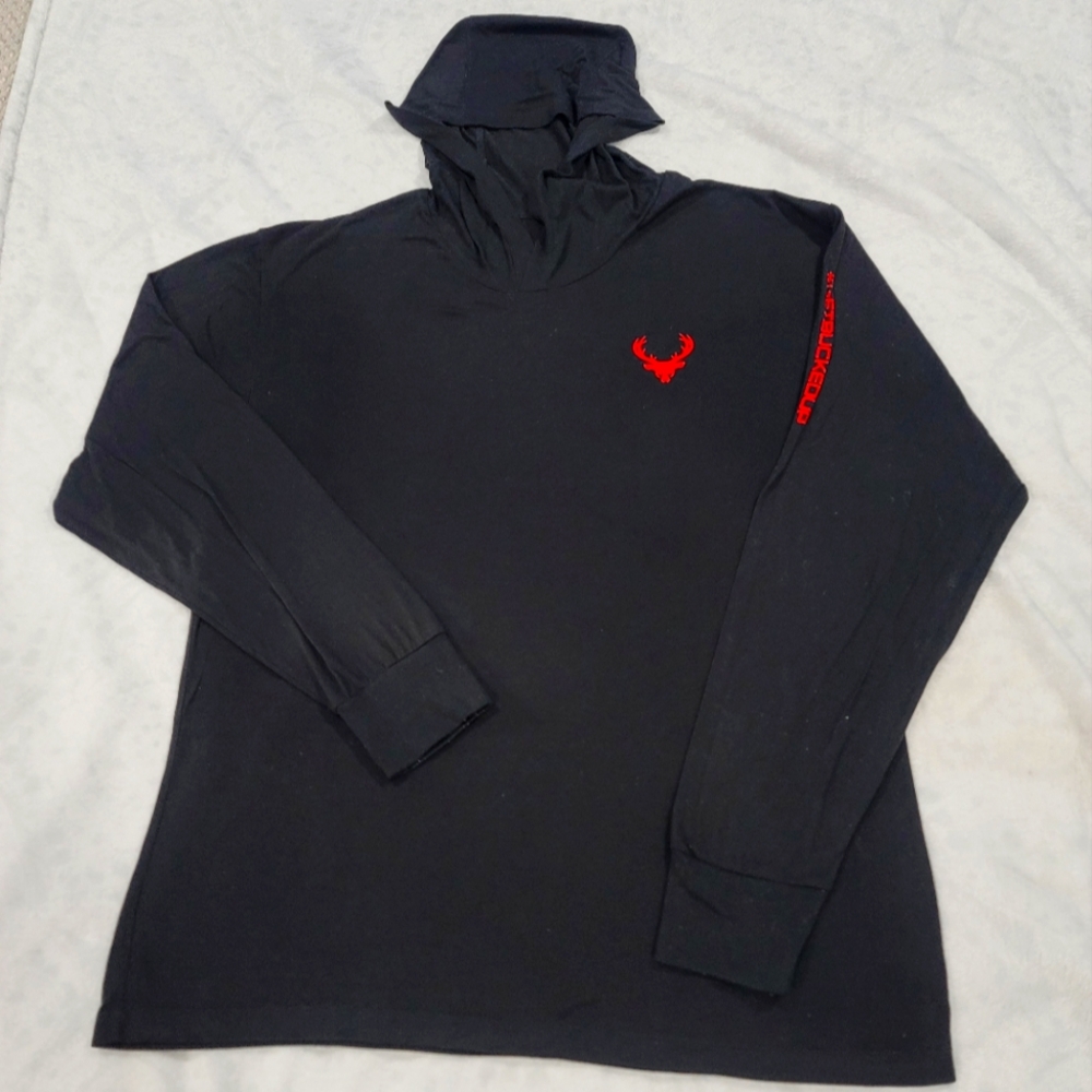 Men's bucked-up black T-shirt, size L, long sleeves with hood